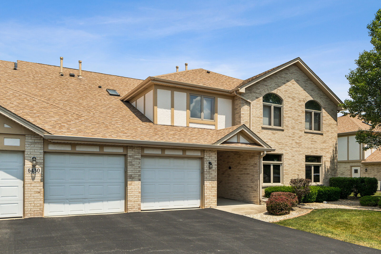Property Photo: 6430 Pine Cone Drive 3 IL 60477