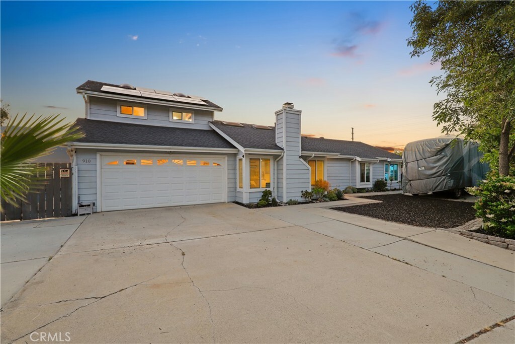 Property Photo: 910 Lake Ridge Drive CA 92078