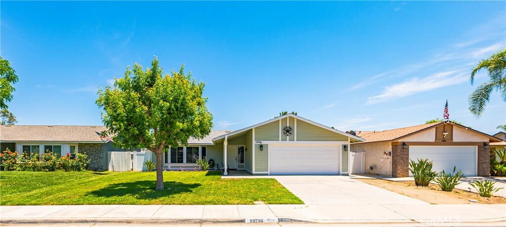 Property Photo:  29796 Park City Avenue  CA 92584 