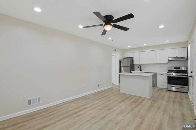 Property Photo:  335 Paterson Avenue C  NJ 07073 