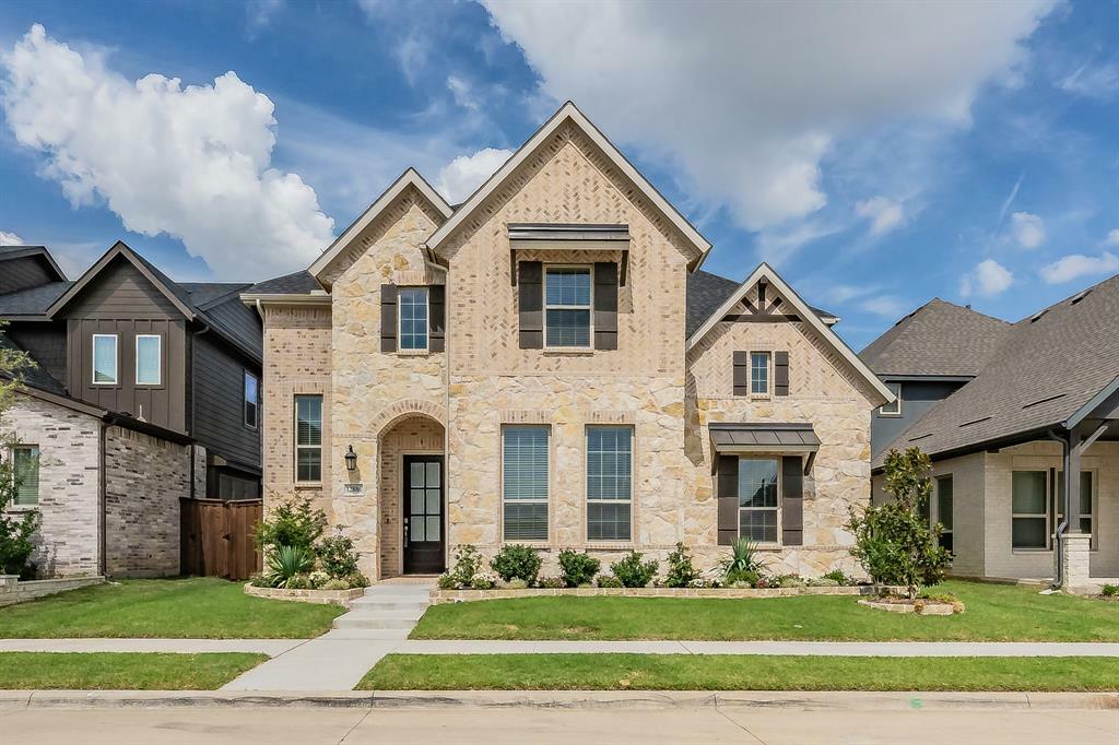 Property Photo: 12886 Franke Drive TX 75234