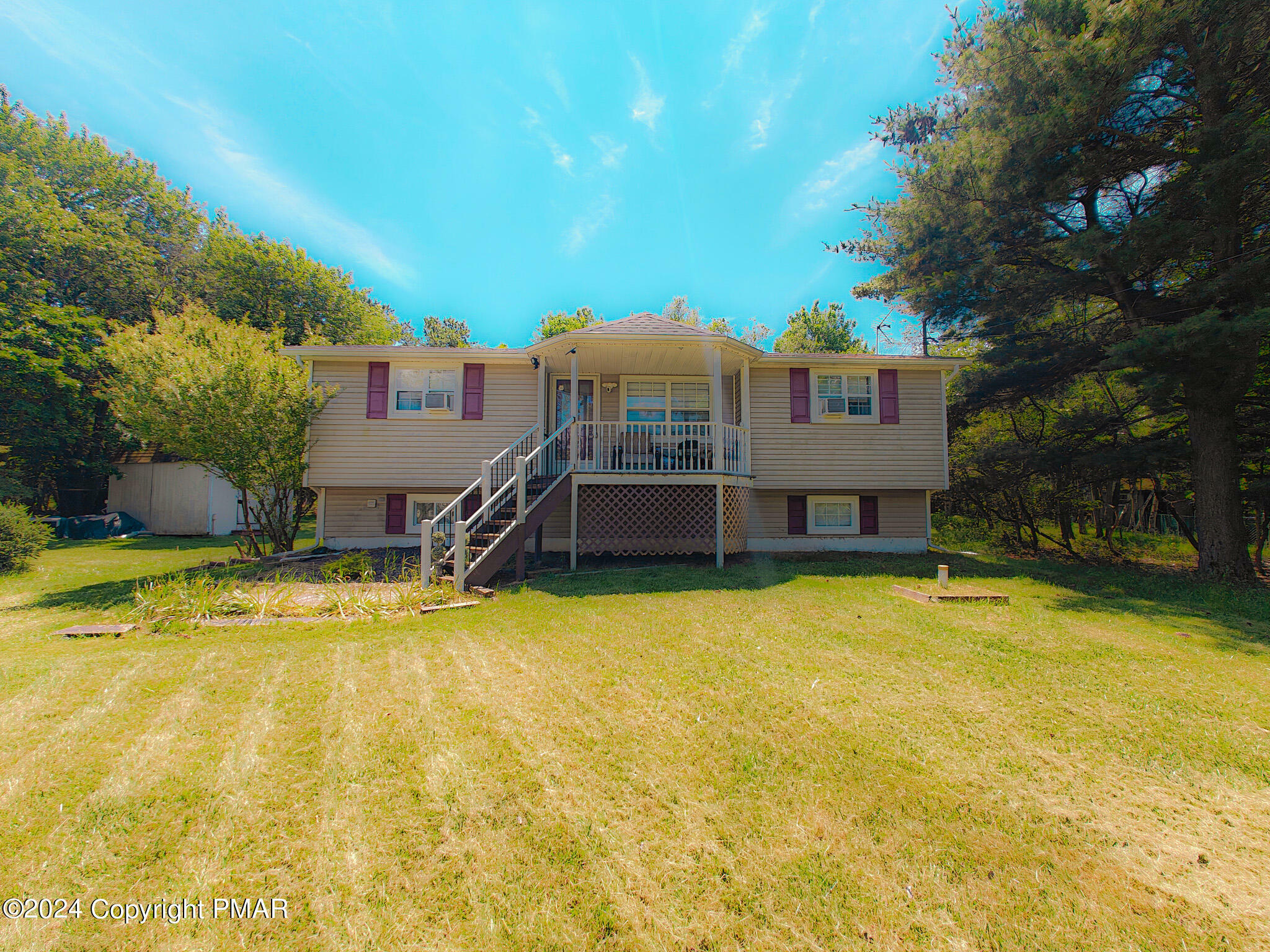 Property Photo:  574 Mountain Road  PA 18210 