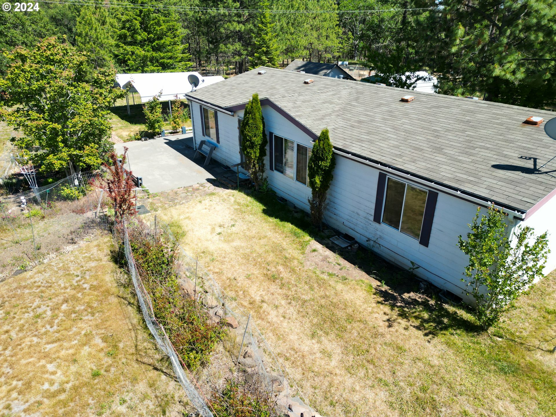 Property Photo:  20 Windloch Rd  WA 98620 