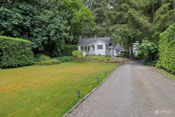 Property Photo:  13019  Des Moines Memorial Drive S  WA 98168 
