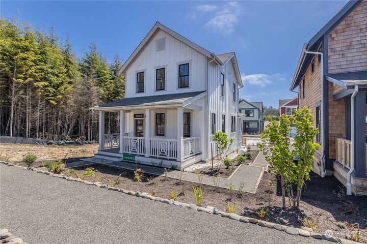 Property Photo:  19 Spoke Lane  WA 98571 