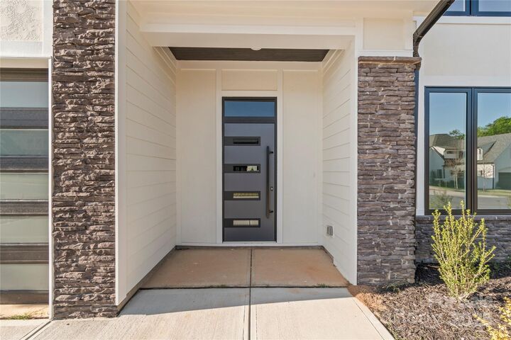 Property Photo:  13217 Terrace Court Drive  NC 28278 