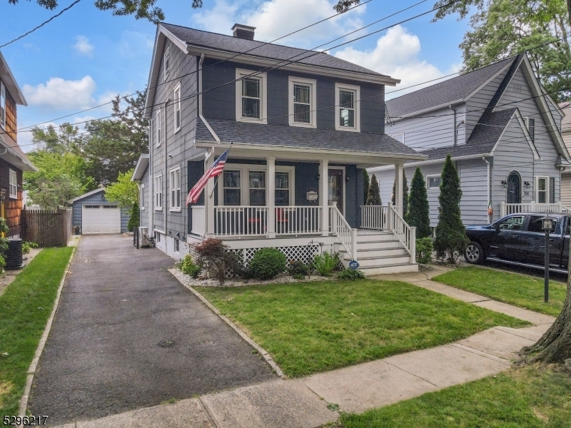 Property Photo:  492 Sycamore St  NJ 07065 