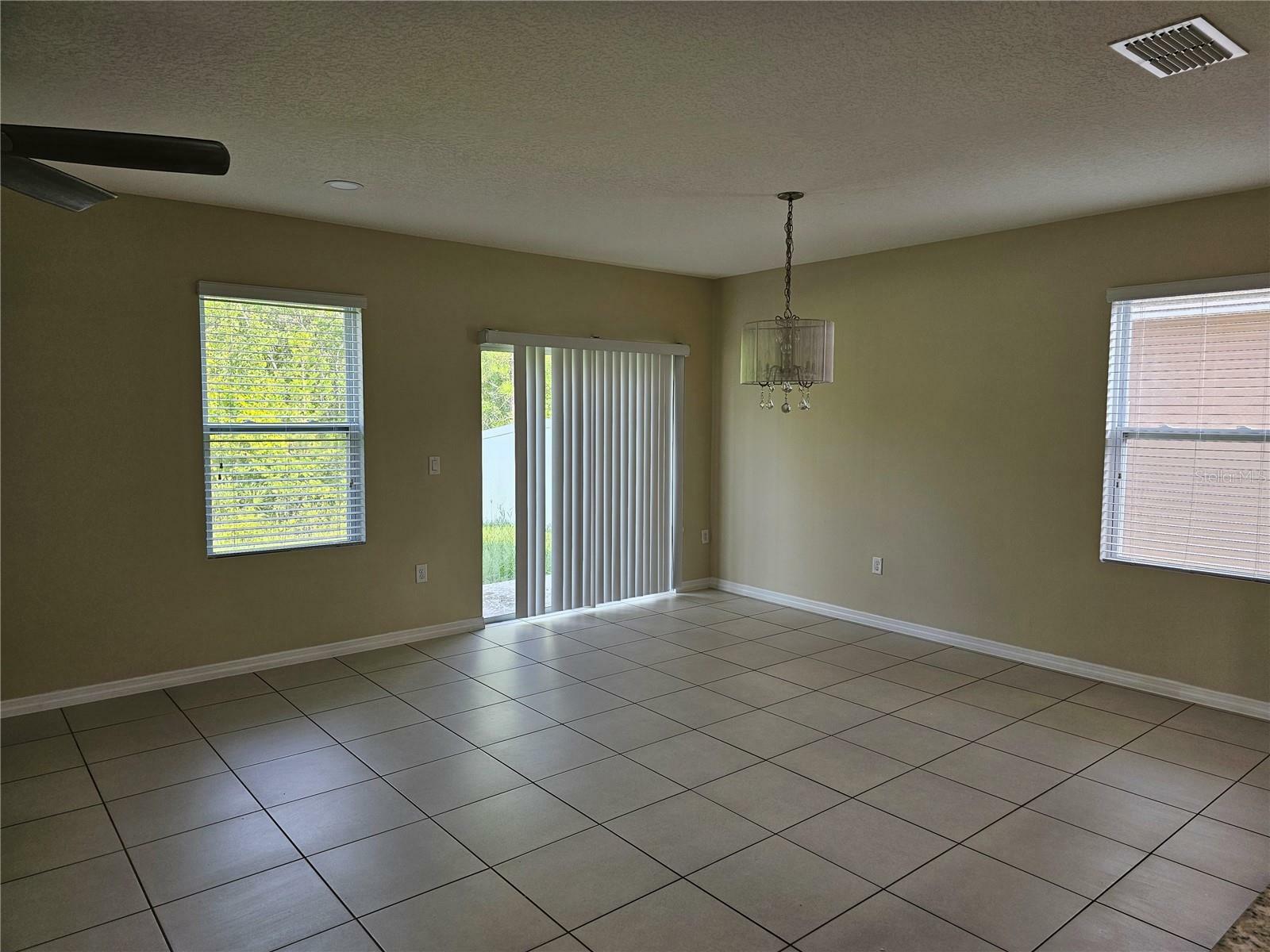 Property Photo:  272 Tanglewood Drive  FL 33896 