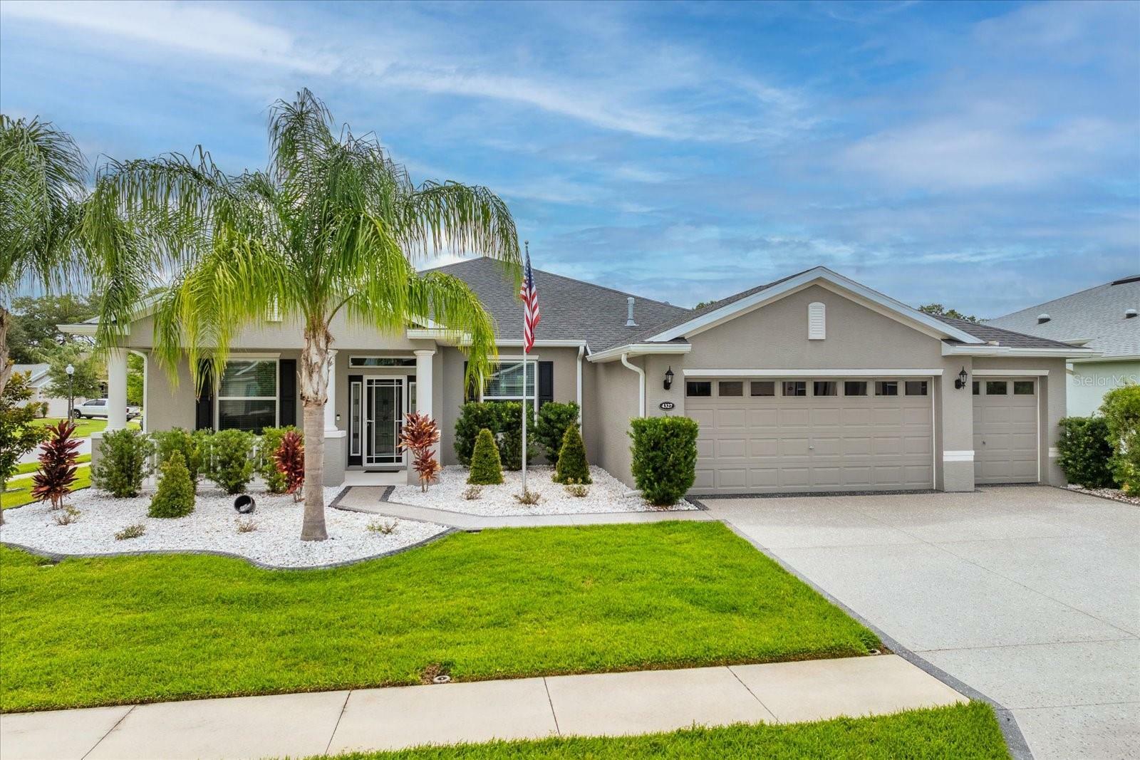 Property Photo: 4327 Bent Creek Lane FL 34748