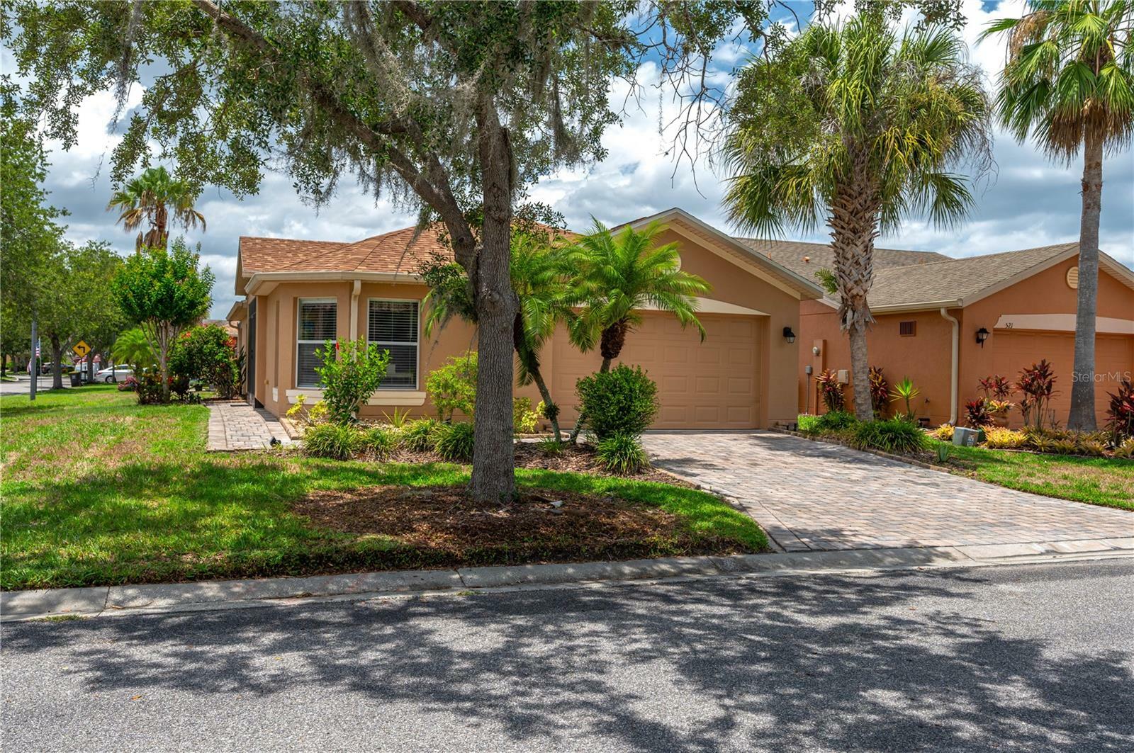 Property Photo:  525 Grand Canal Drive  FL 34759 