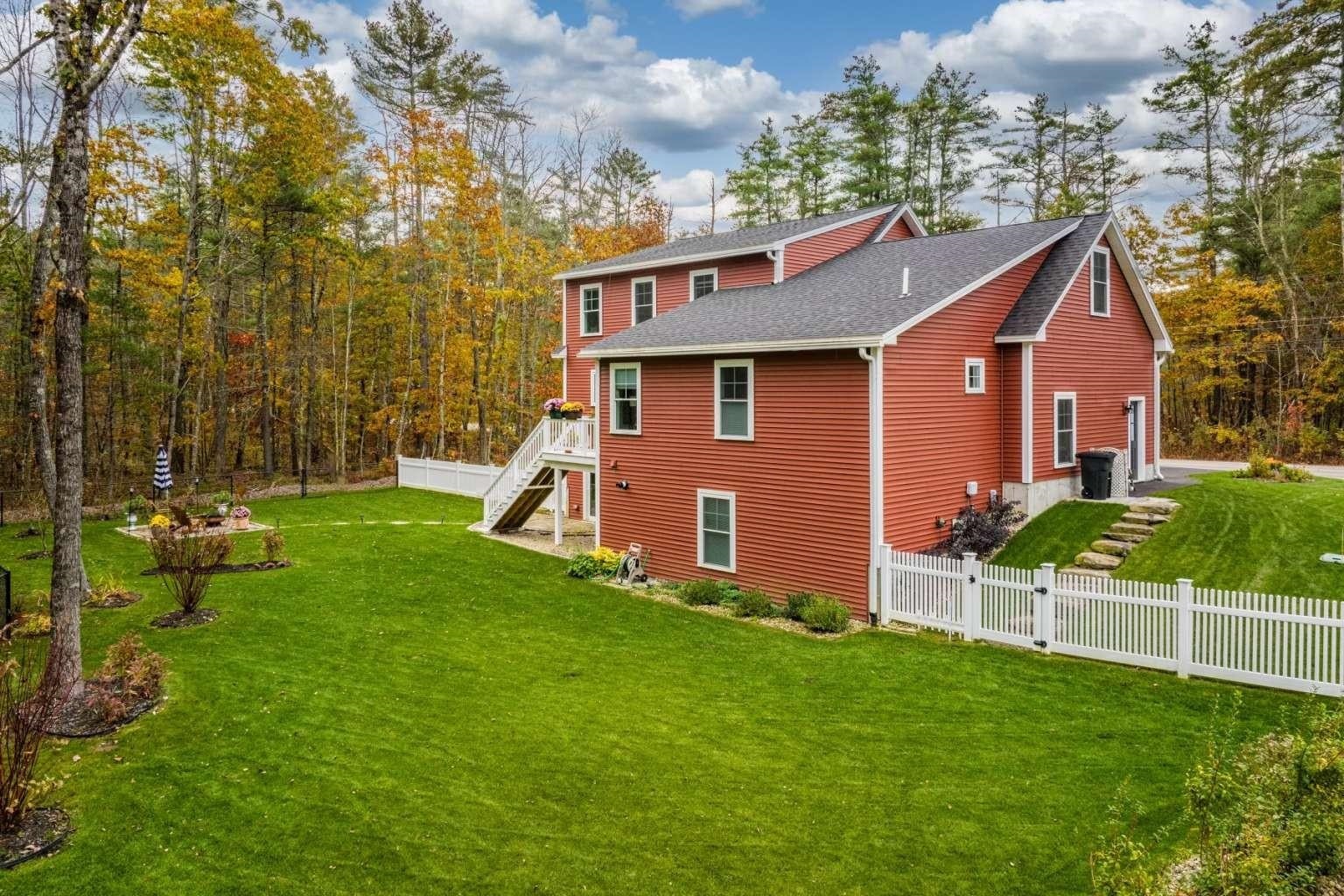 Property Photo:  185 Blackwater Road  NH 03878 