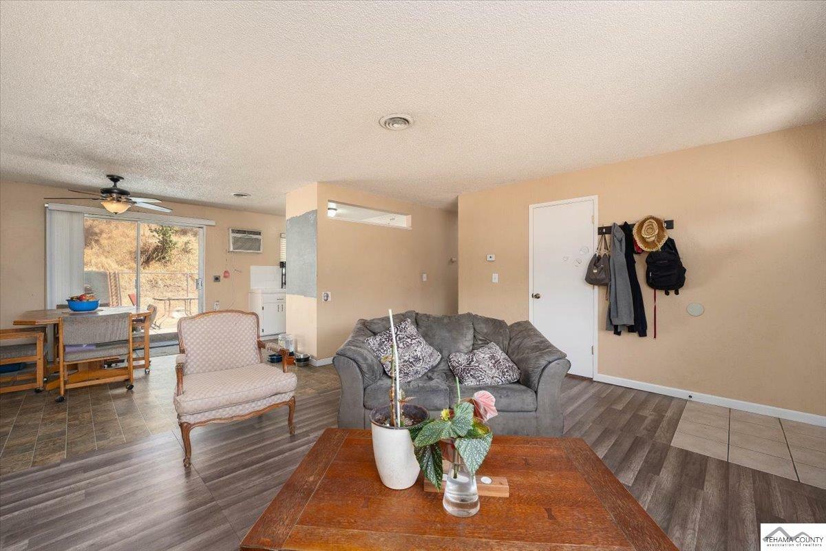 Property Photo:  970 Aloha Street  CA 96080 