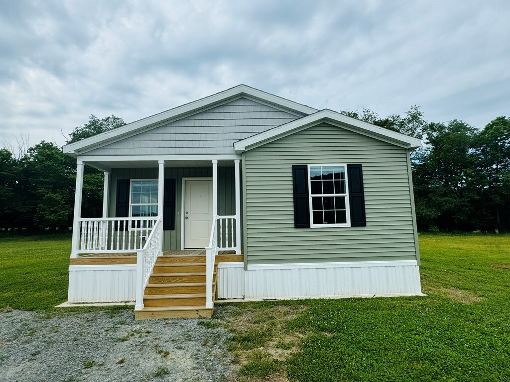 Property Photo:  339 Rockview Ln  PA 18848 