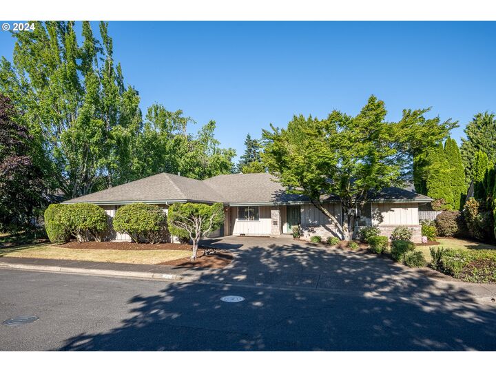 1500 Victorian Way  Eugene OR 97401 photo