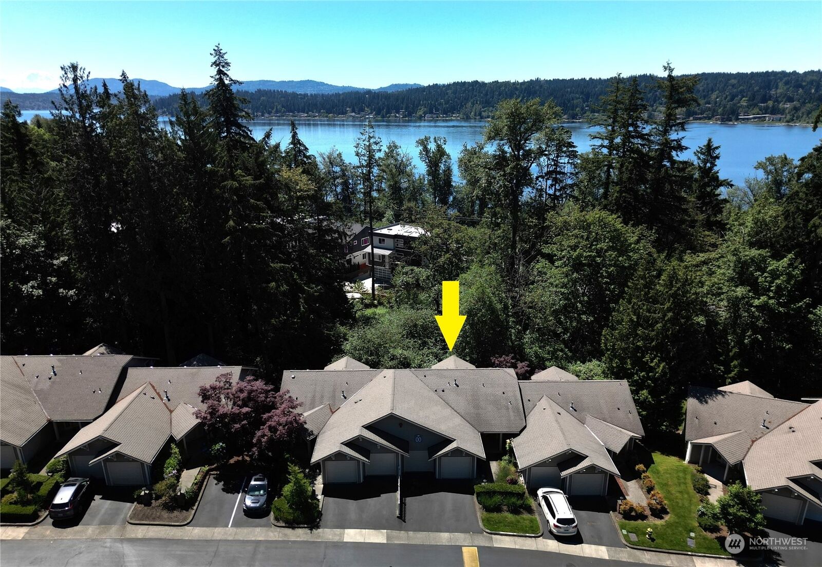 Property Photo:  18643 NE 55th Way  WA 98052 