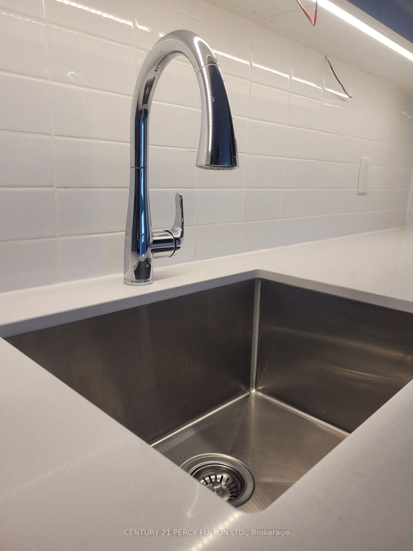 Property Photo:  478 Caledonia Road 305  ON M6E 4V2 