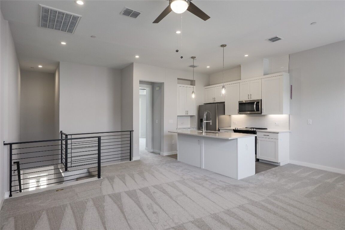 Property Photo: 12001 Vista Parke Drive NW 504 TX 78726