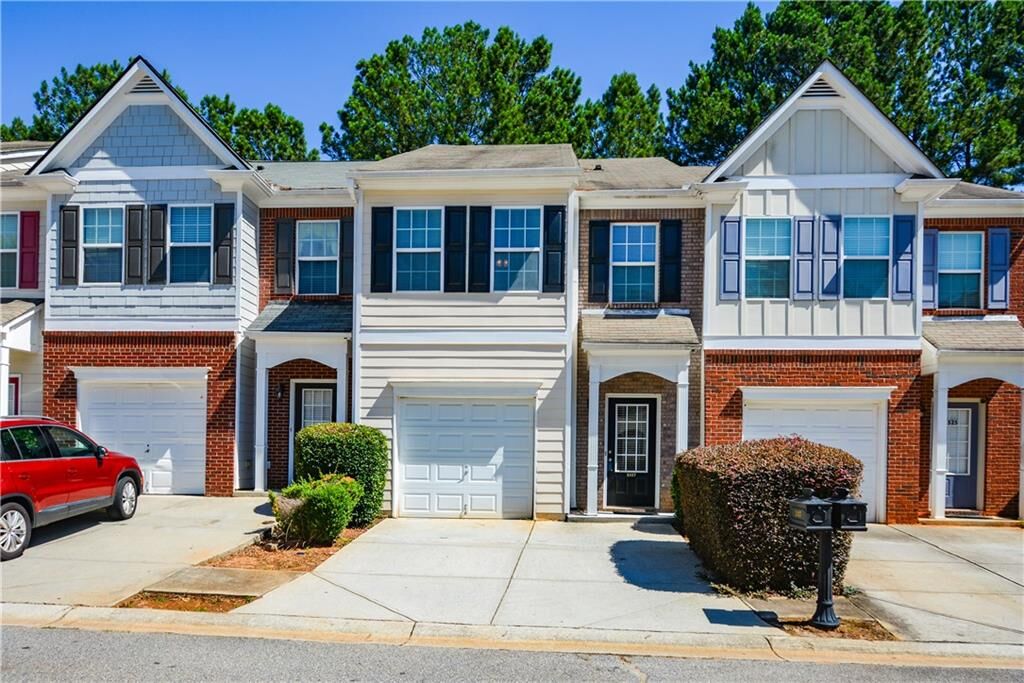Property Photo:  2527 Emma Way  GA 30044 