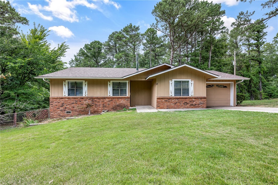 Property Photo:  2 Belvoir Circle  AR 72715 