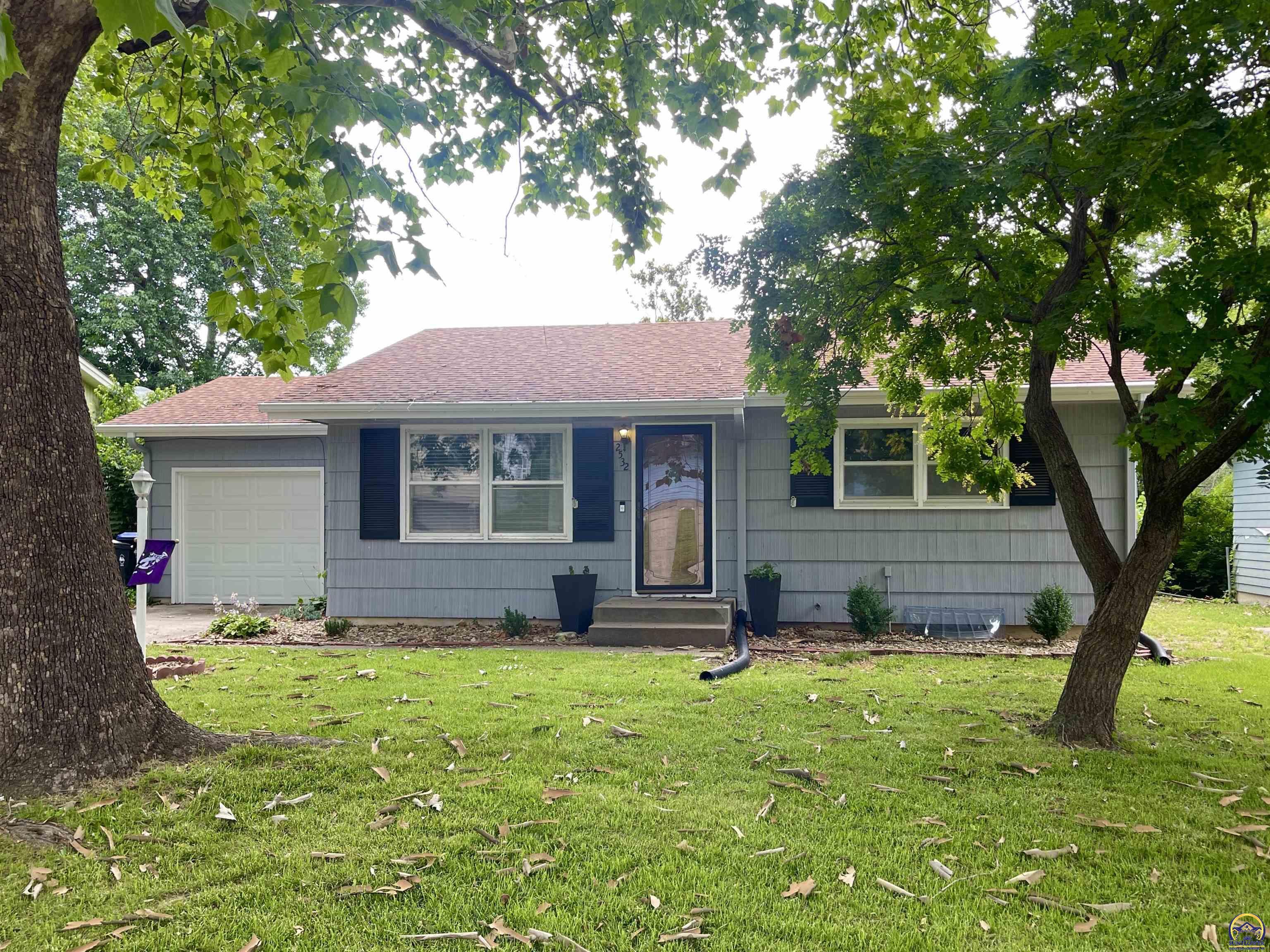 Property Photo: 2532 SW Prairie Rd KS 66614
