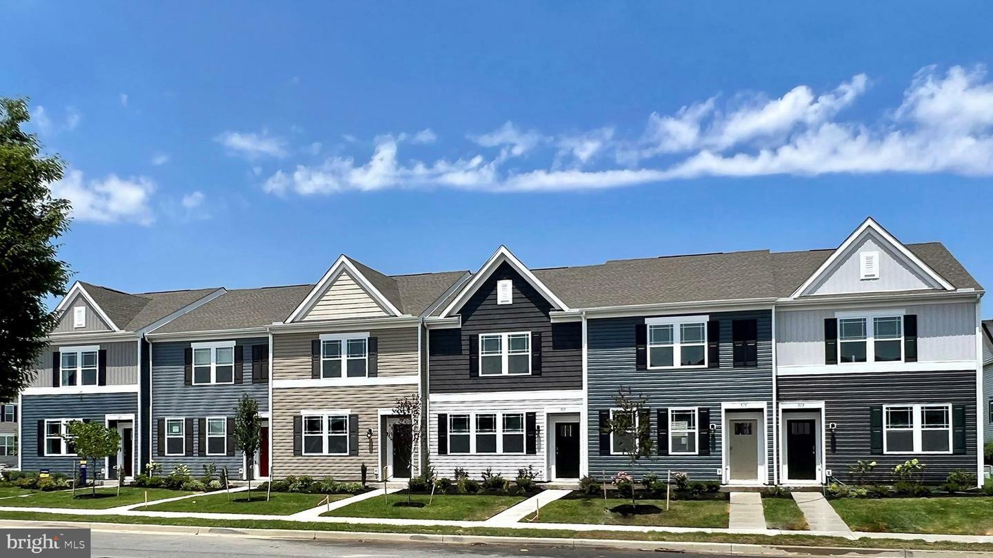 Property Photo: 1523 Avon Way MD 21801