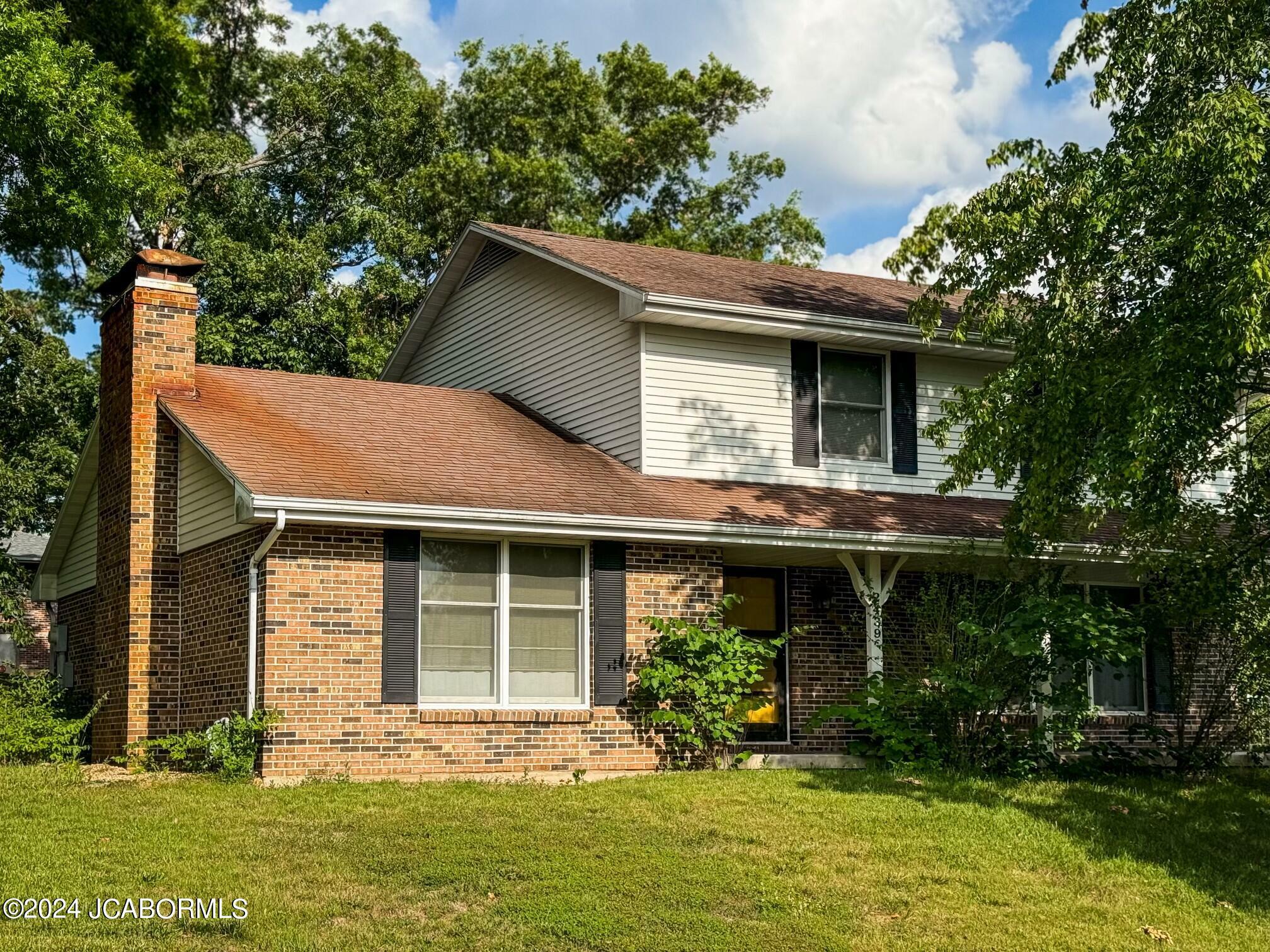 Property Photo:  2439 Parkcrest Drive  MO 65101 