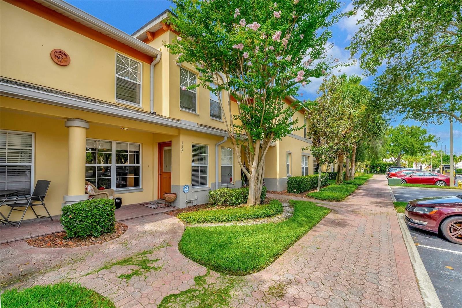 Property Photo:  132 Coquina Bay Drive  FL 33705 