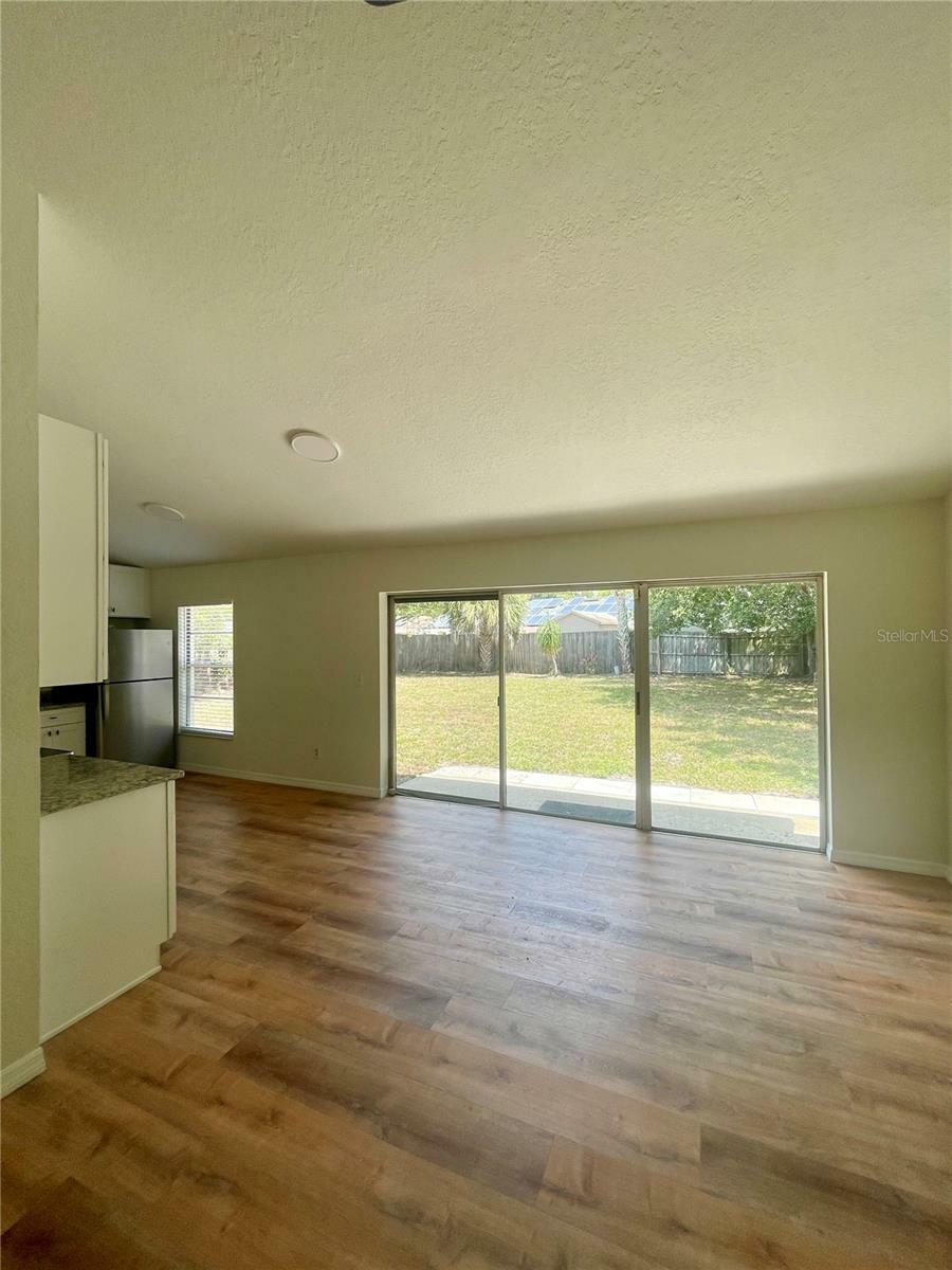 Property Photo:  220 W Panama Road  FL 32708 