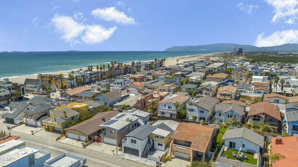 Property Photo:  5337 Surfrider Way  CA 93035 