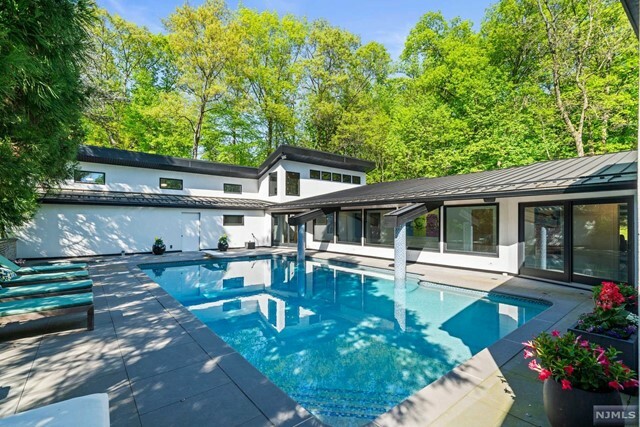 Property Photo:  53 Kennedy Drive  NJ 07626 