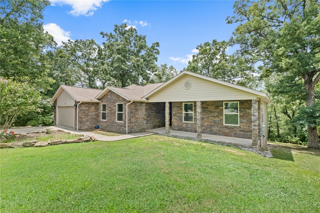 Property Photo:  12 James Lane  AR 72714 