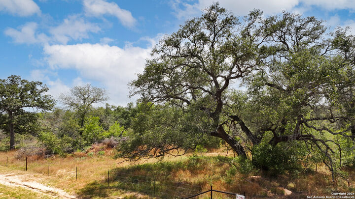 Property Photo: 327 Pr Sunset Vista Dr Lot 74 TX 78069