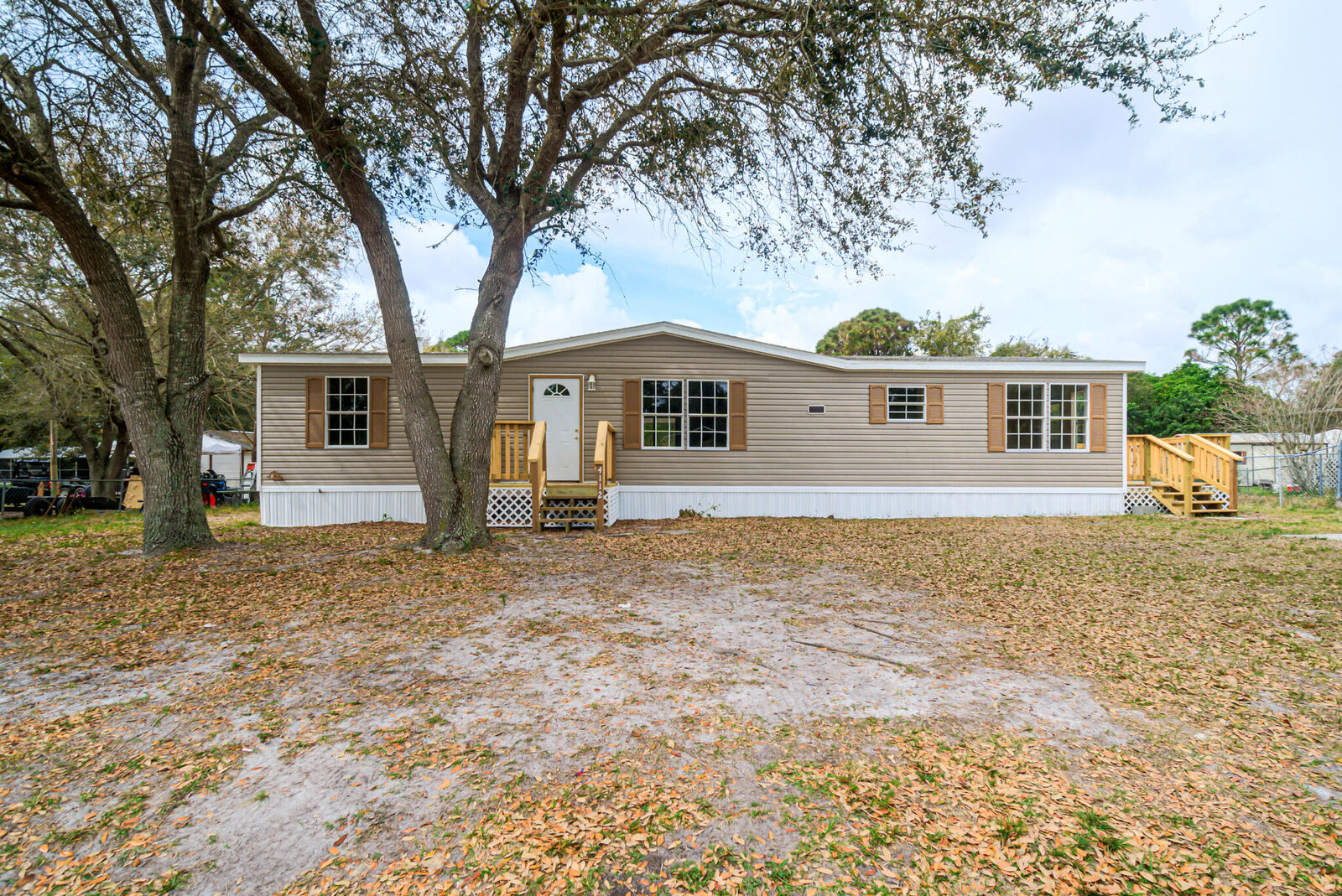 Property Photo:  4112 Fountain Palm Road  FL 32926 