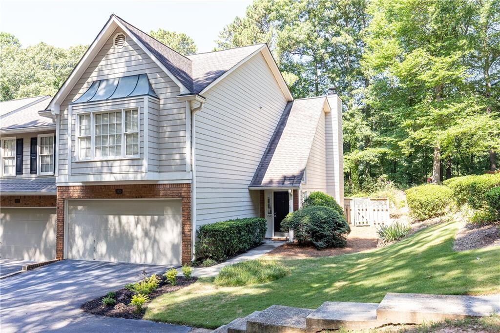 Property Photo:  2920 Woodruff Drive SE  GA 30080 