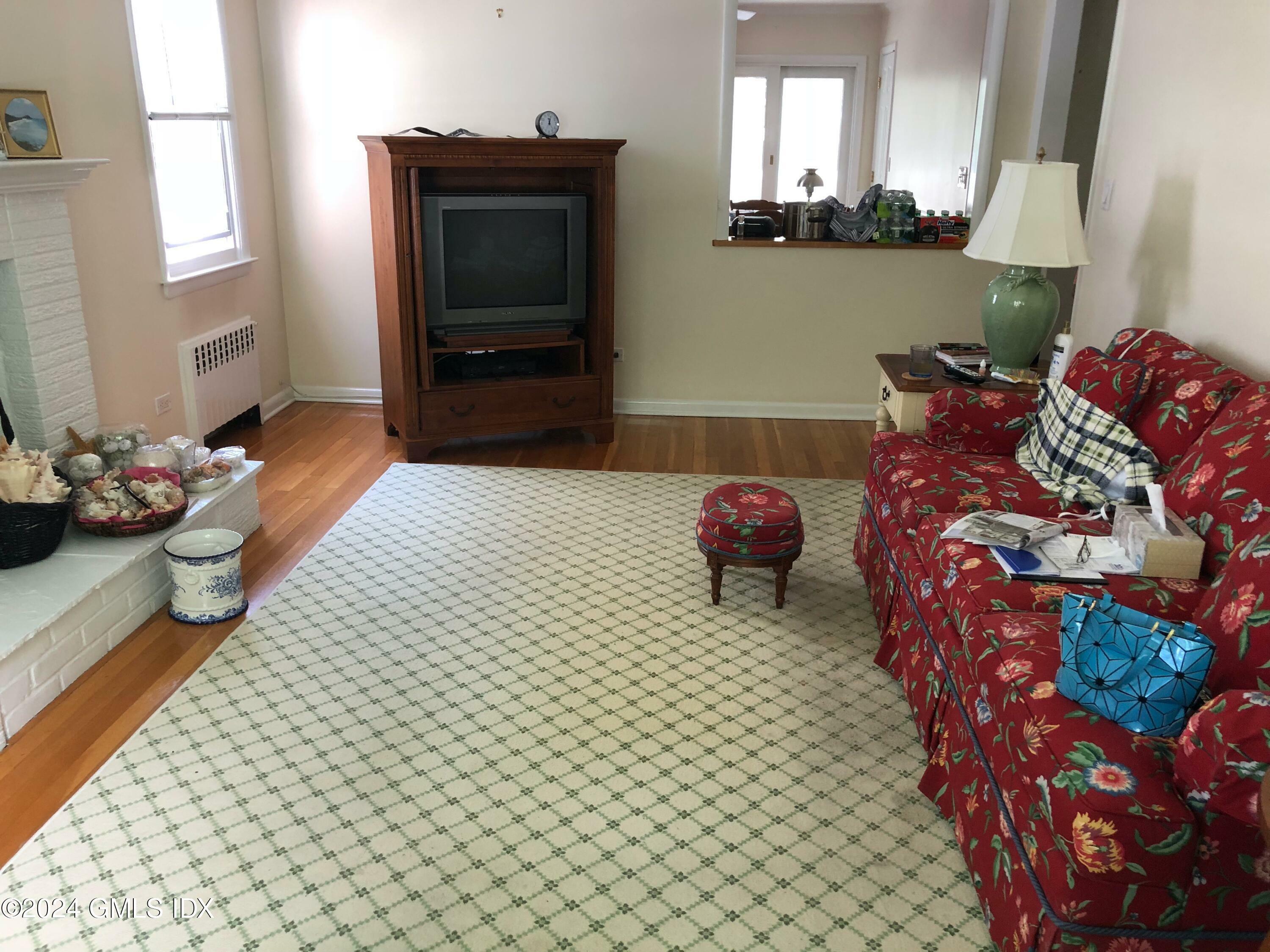 Property Photo:  12 Artic Street  CT 06830 