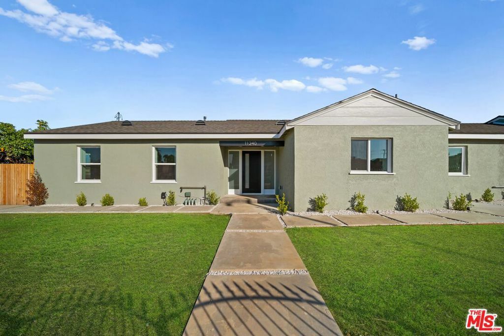 Property Photo:  11240 Southwest Boulevard  CA 90044 