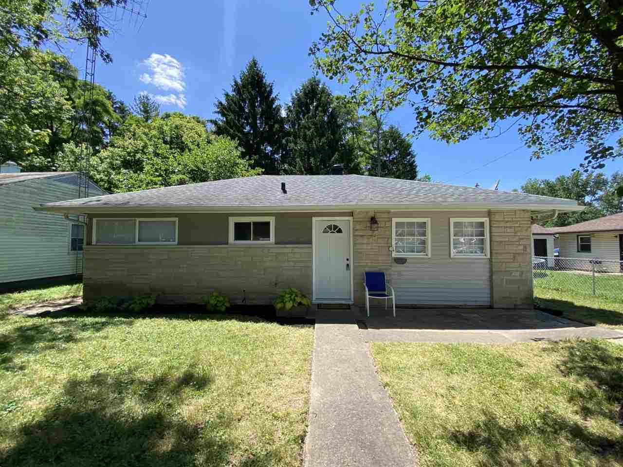 Property Photo:  212 SW 19th Street  IN 47374 