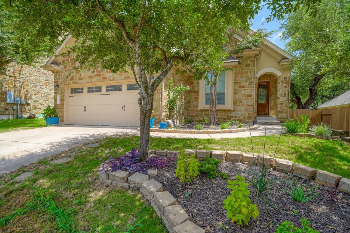 8505 Alophia Drive  Austin TX 78739 photo