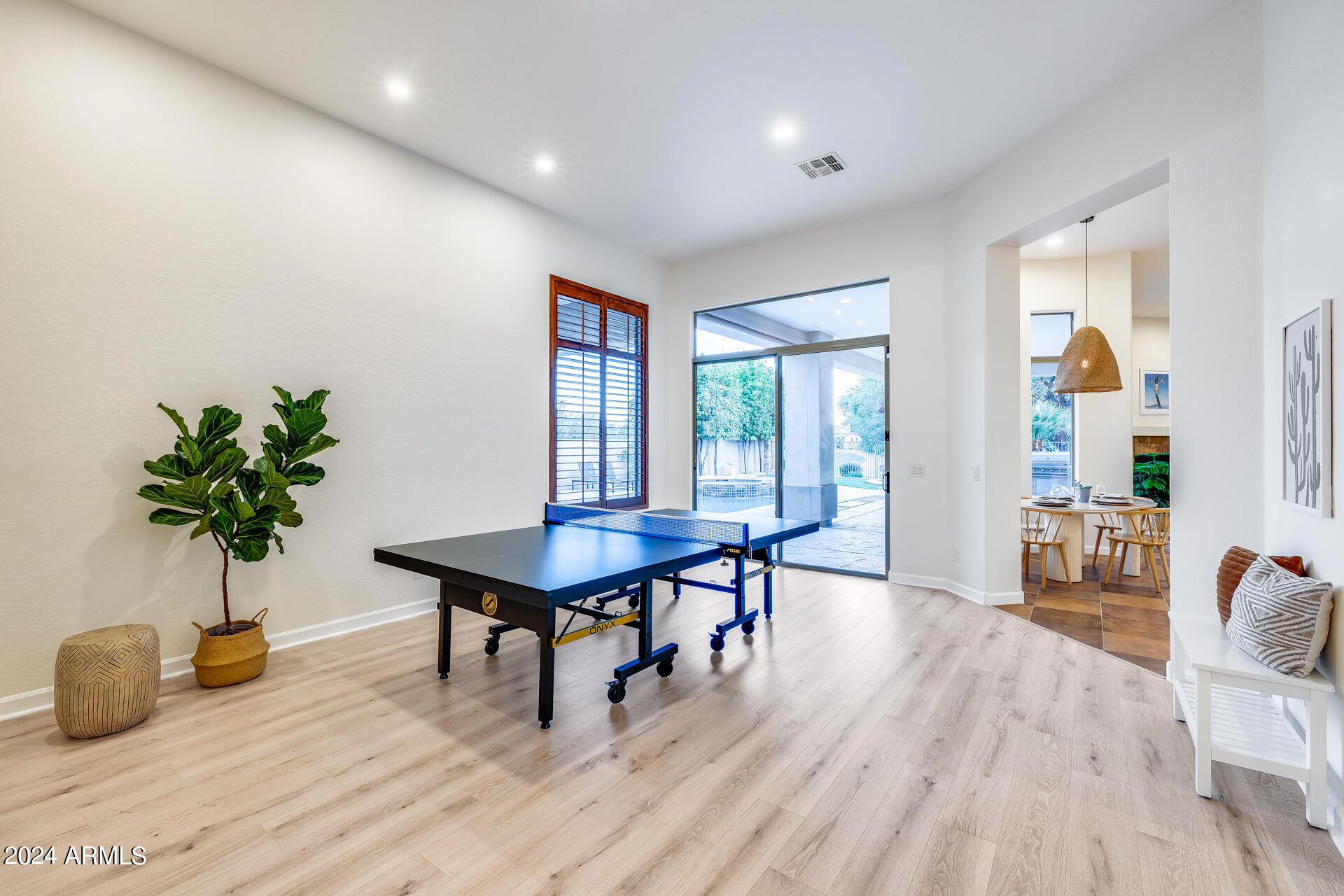 Property Photo: 751 E Buena Vista Drive AZ 85249