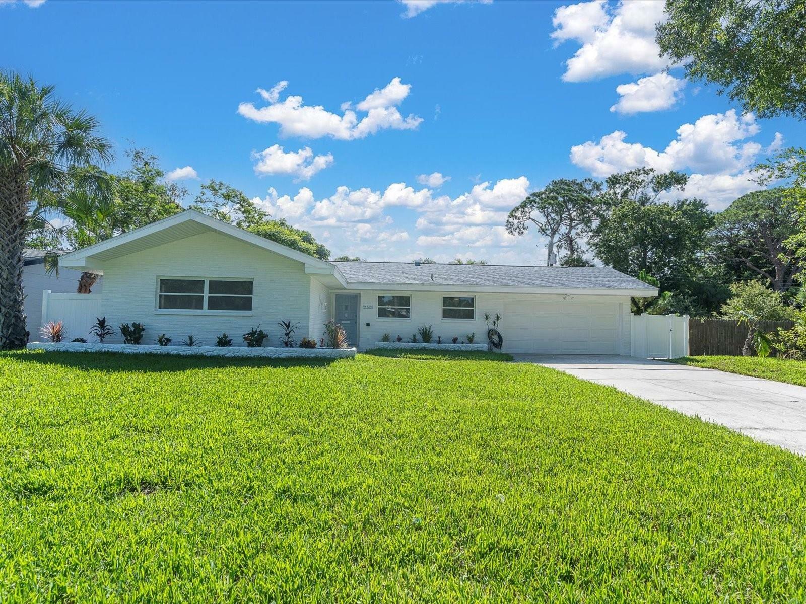 Property Photo:  6890 20th Street S  FL 33712 