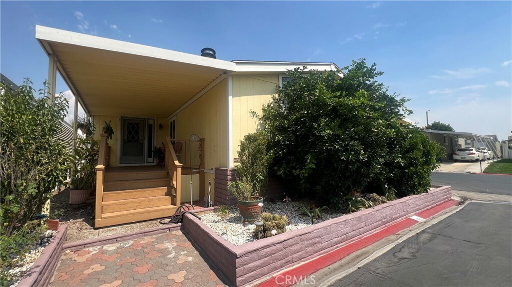 Property Photo:  1456 E Philadelphia Street 150  CA 91761 