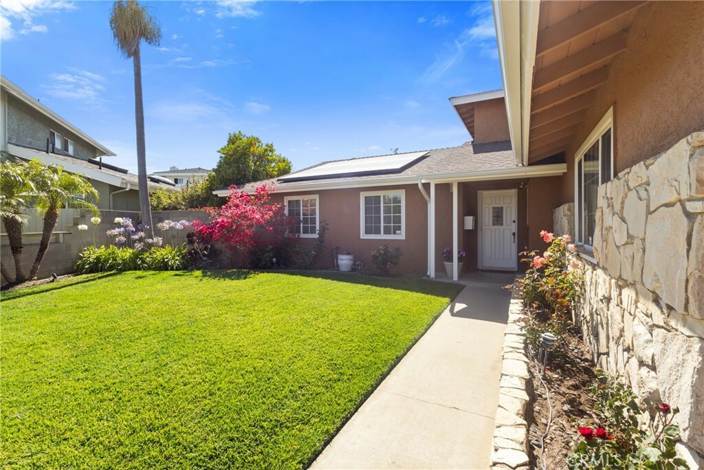 Property Photo:  24307 Falena Avenue  CA 90501 