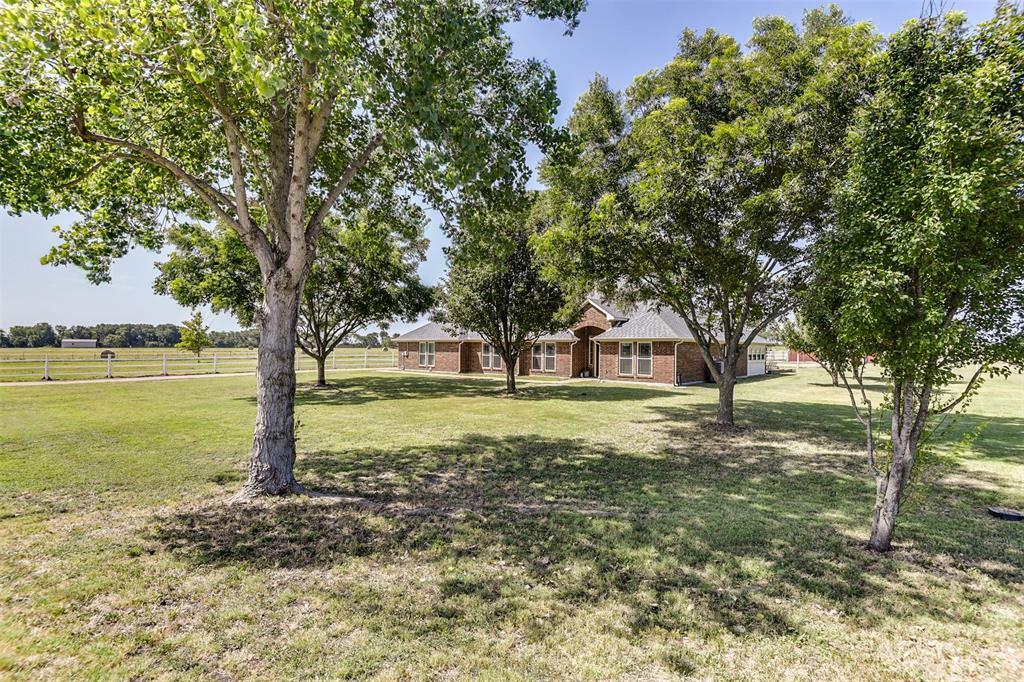 Property Photo:  2850 Howard Road  TX 75165 