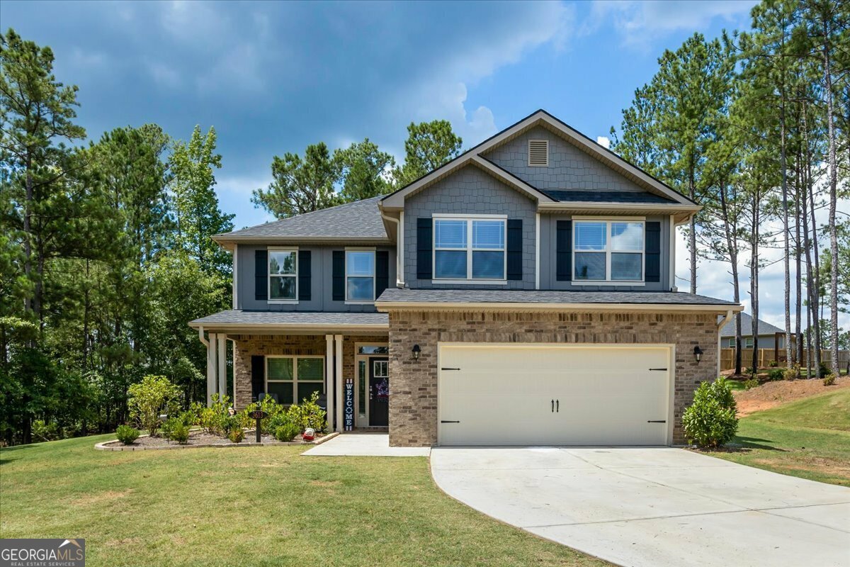 Property Photo: 3613 Chestnut Oak Court GA 30052