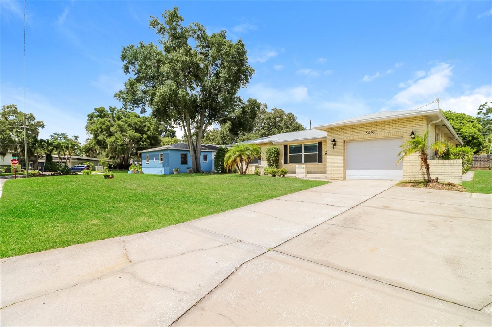 Property Photo:  5210 18th Street N  FL 33714 