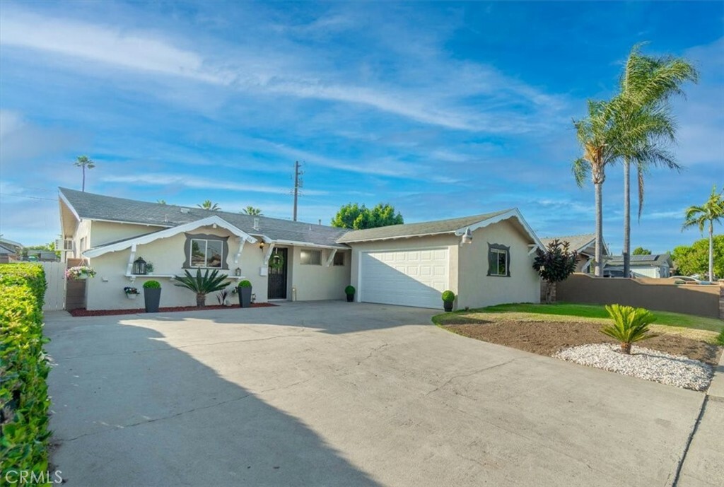 Property Photo:  1103 Broadmoor Avenue  CA 91744 