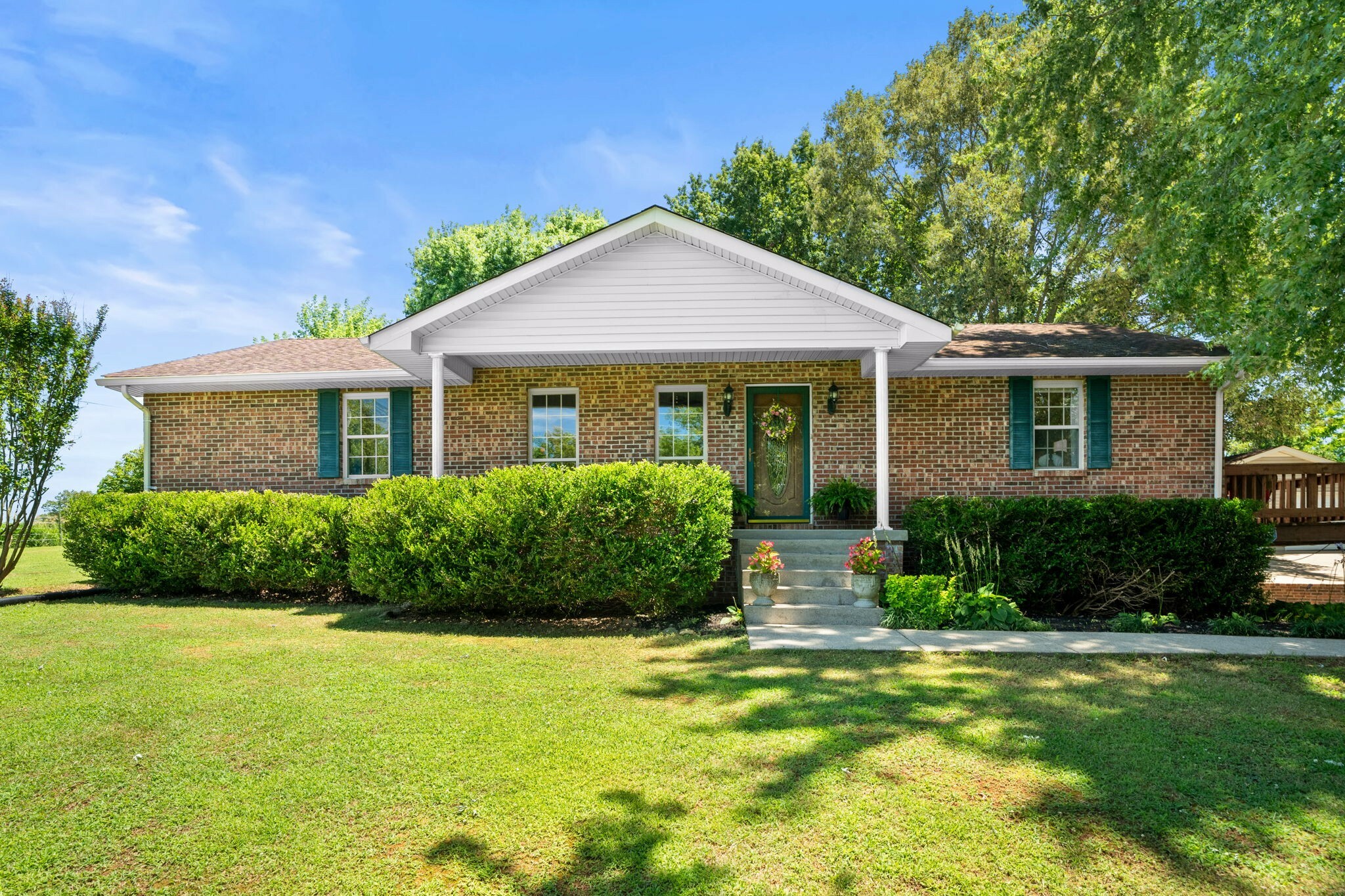 Property Photo: 6057 Highland Rd TN 37141