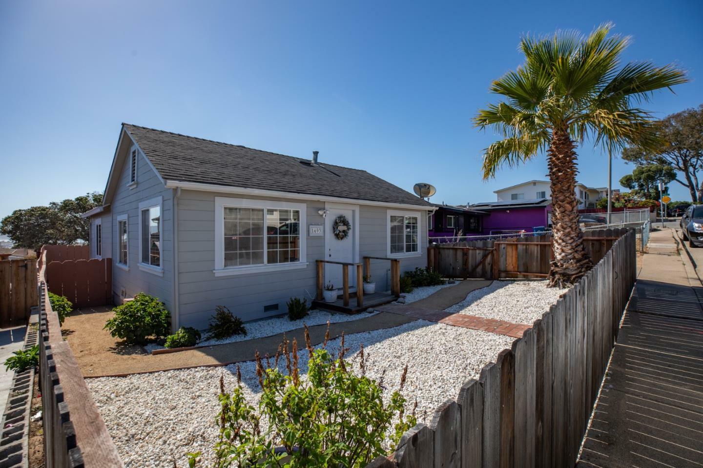 Property Photo:  1693 Vallejo Street  CA 93955 