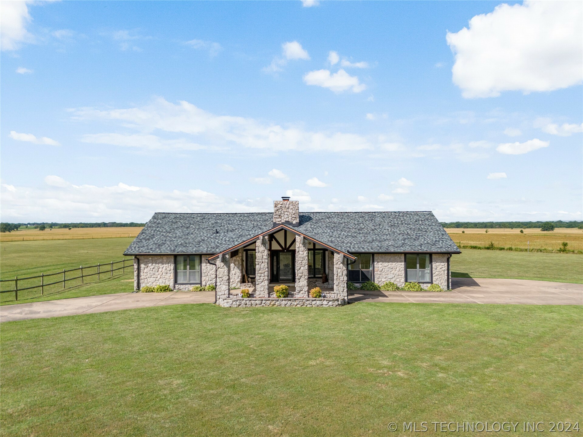 Property Photo:  20638 S Hwy 75  OK 74047 