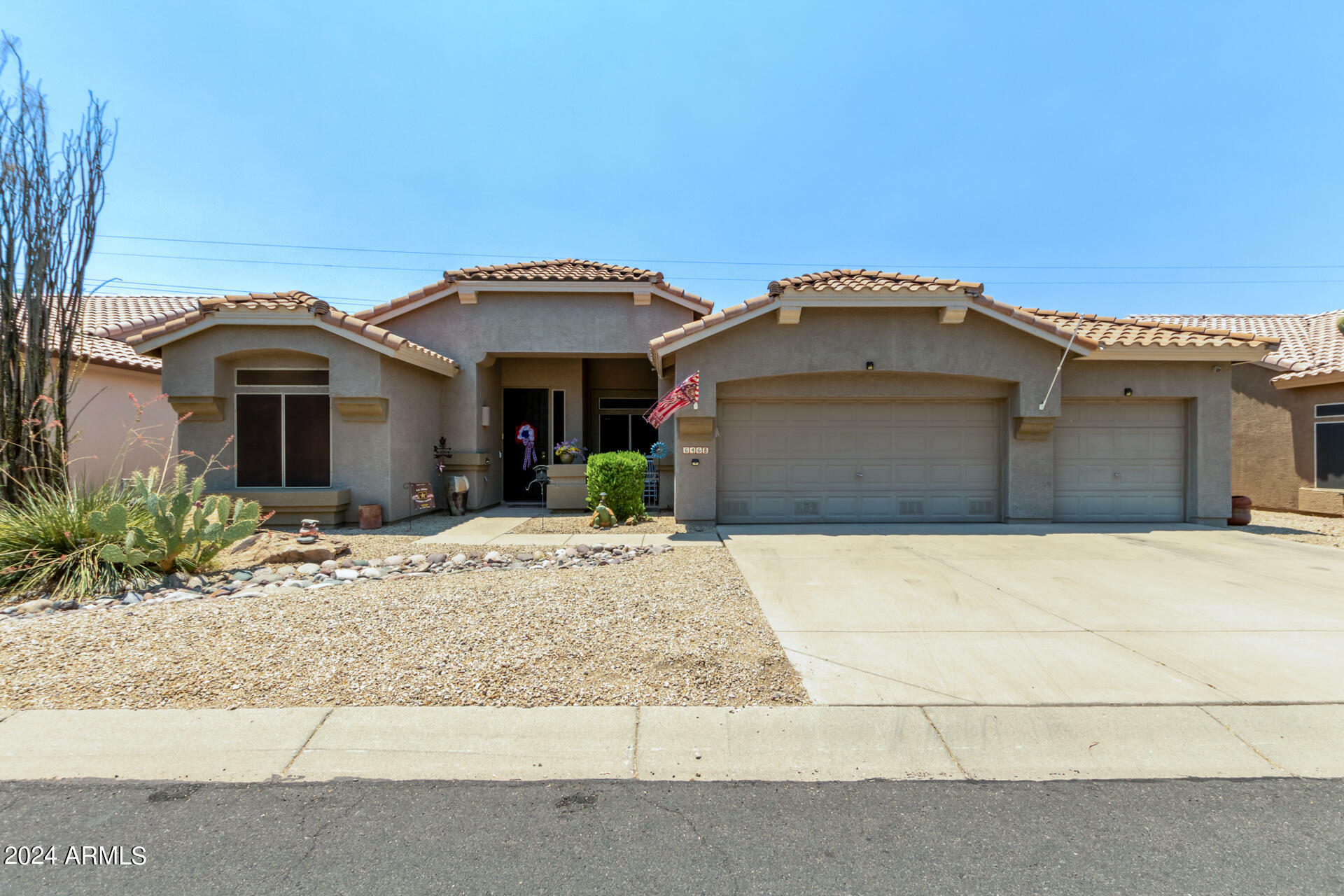 Property Photo:  6468 S Sandtrap Drive  AZ 85118 